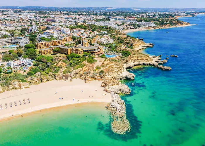 Auramar Beach ResortAparthotel